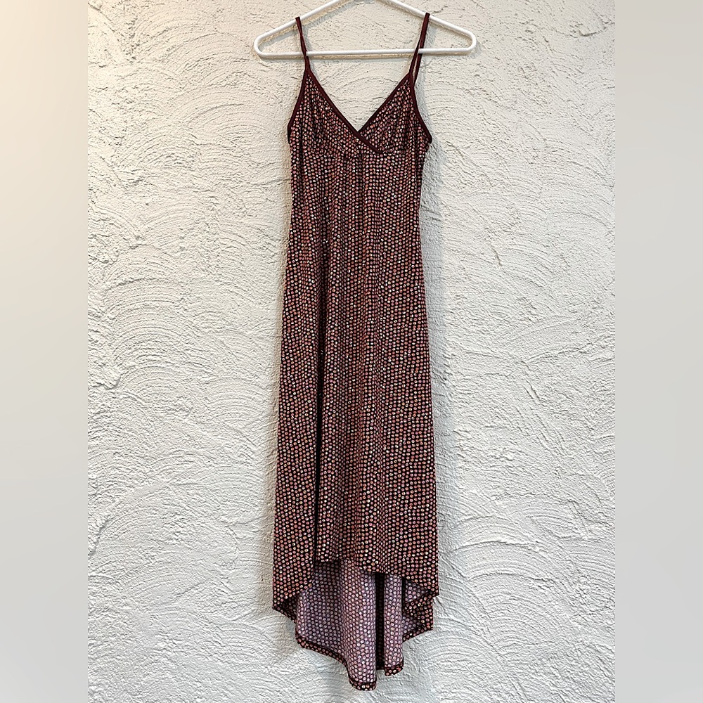 Rampage size M smooth dress. Red pink orange brown with beautiful gold accents!